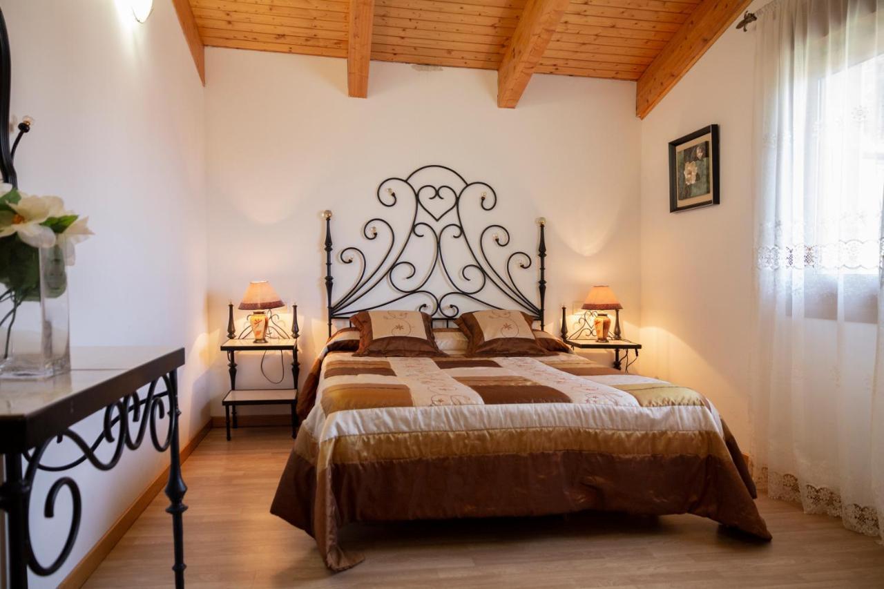 Casa Rural Mirador De Pinares San Leonardo De Yague Ngoại thất bức ảnh